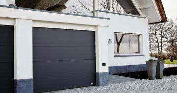 Betriebliche Garagentore