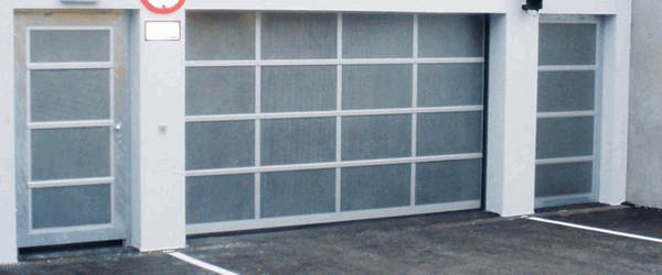 Sektionaltor für die Tiefgarage